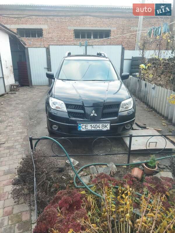 Внедорожник / Кроссовер Mitsubishi Outlander 2006 в Звенигородке