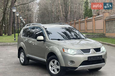 Внедорожник / Кроссовер Mitsubishi Outlander 2008 в Чернигове