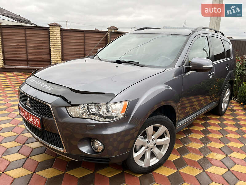 Внедорожник / Кроссовер Mitsubishi Outlander 2012 в Виннице