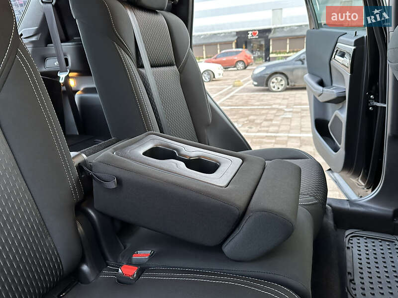 Внедорожник / Кроссовер Mitsubishi Outlander 2022 в Житомире