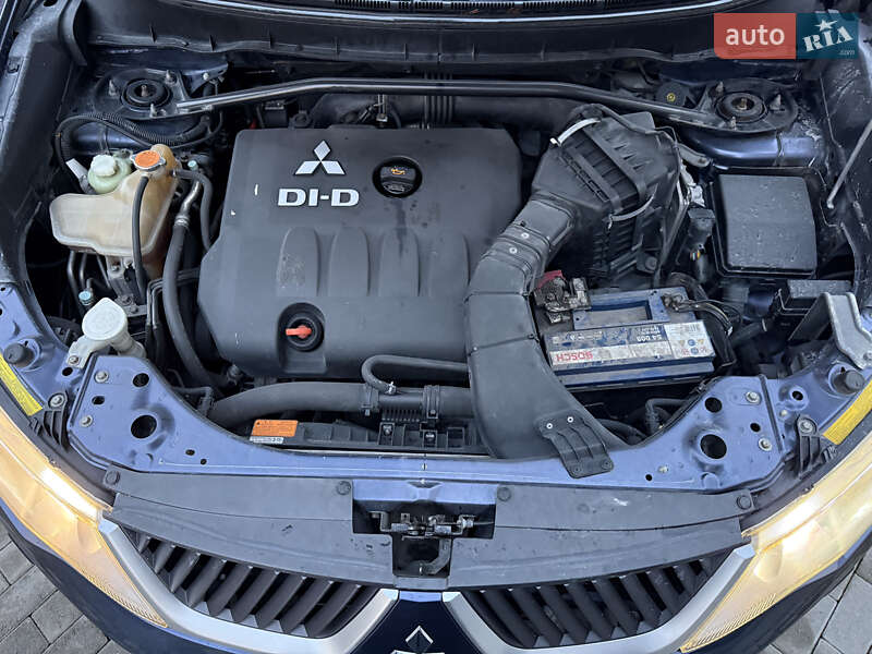 Позашляховик / Кросовер Mitsubishi Outlander 2007 в Кременці