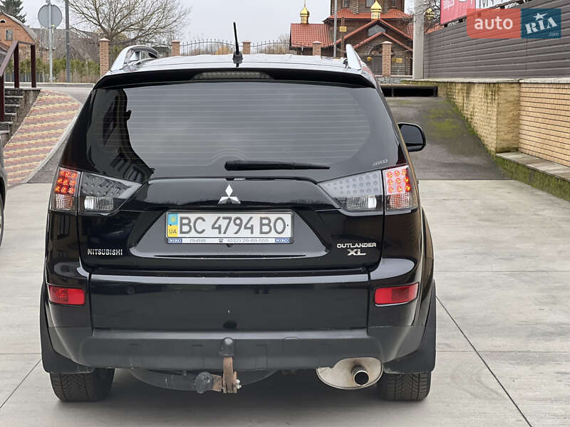 Внедорожник / Кроссовер Mitsubishi Outlander 2008 в Бердичеве