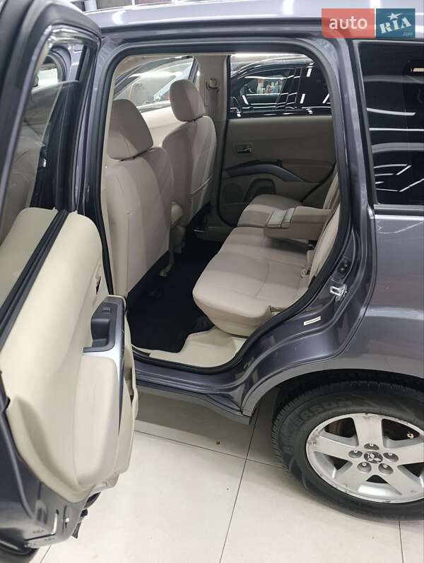 Внедорожник / Кроссовер Mitsubishi Outlander 2007 в Одессе