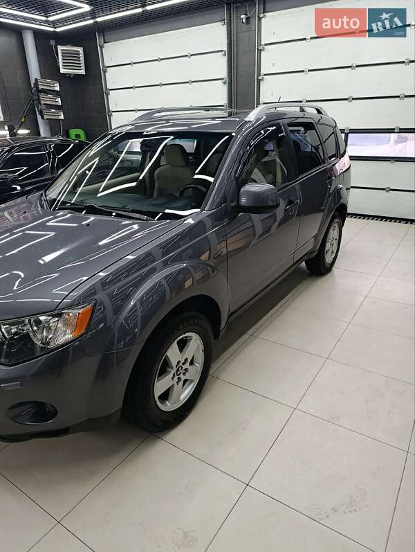 Внедорожник / Кроссовер Mitsubishi Outlander 2007 в Одессе