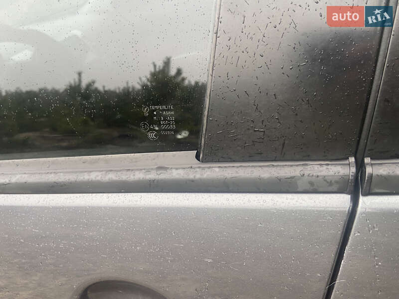 Позашляховик / Кросовер Mitsubishi Outlander 2007 в Безлюдівці