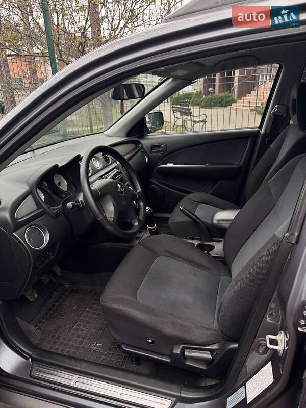 Позашляховик / Кросовер Mitsubishi Outlander 2006 в Ірпені