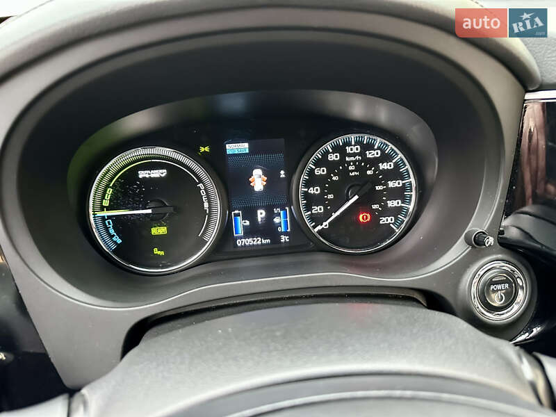 Позашляховик / Кросовер Mitsubishi Outlander 2019 в Львові