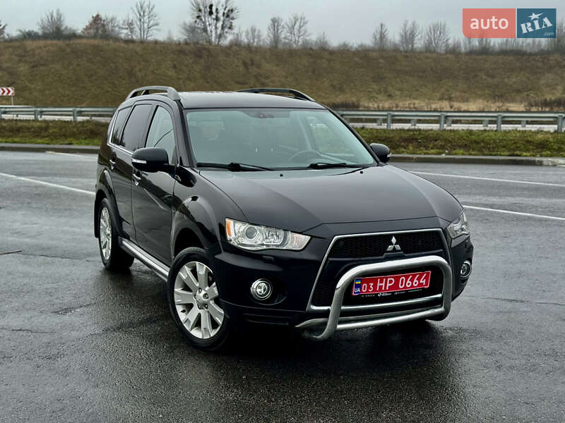 Позашляховик / Кросовер Mitsubishi Outlander 2012 в Полтаві