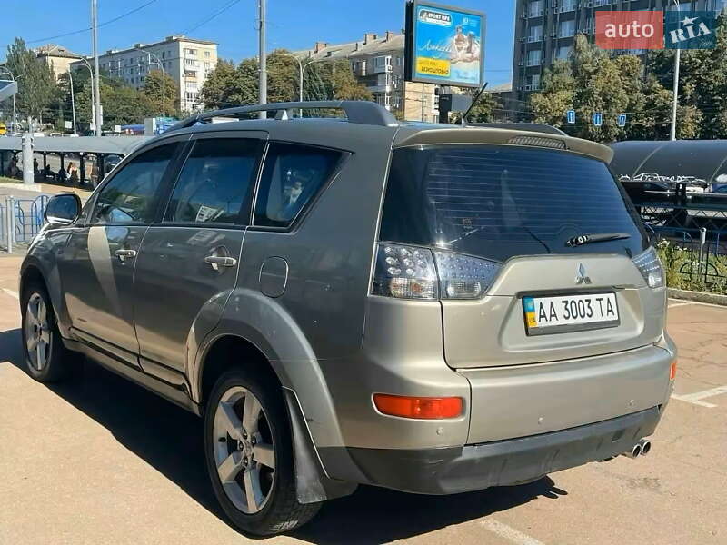 Позашляховик / Кросовер Mitsubishi Outlander 2007 в Києві фото 5 Позашляховик / Кросовер Mitsubishi Outlander 2007 в Києві