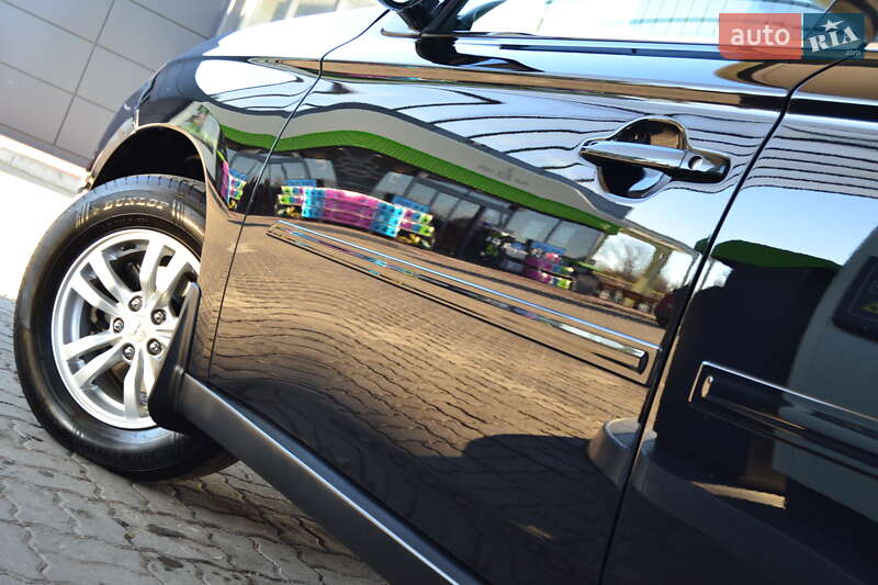 Внедорожник / Кроссовер Mitsubishi Outlander 2013 в Дрогобыче