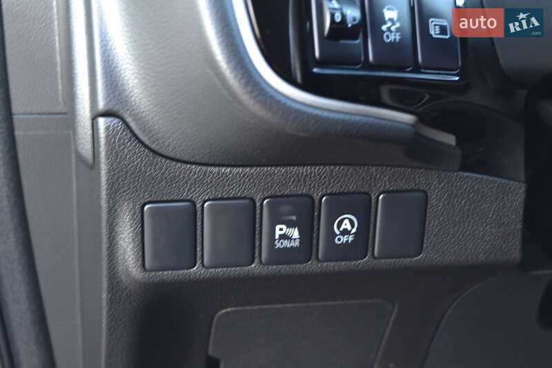 Внедорожник / Кроссовер Mitsubishi Outlander 2013 в Дрогобыче