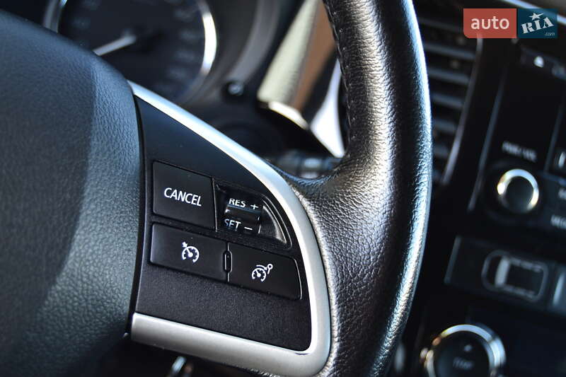 Внедорожник / Кроссовер Mitsubishi Outlander 2013 в Дрогобыче