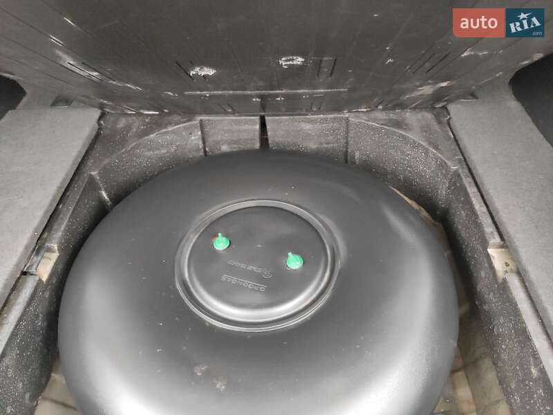 Внедорожник / Кроссовер Mitsubishi Outlander 2007 в Каменец-Подольском