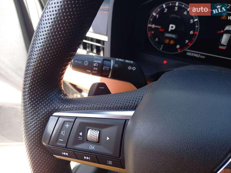 Внедорожник / Кроссовер Mitsubishi Outlander 2022 в Черкассах