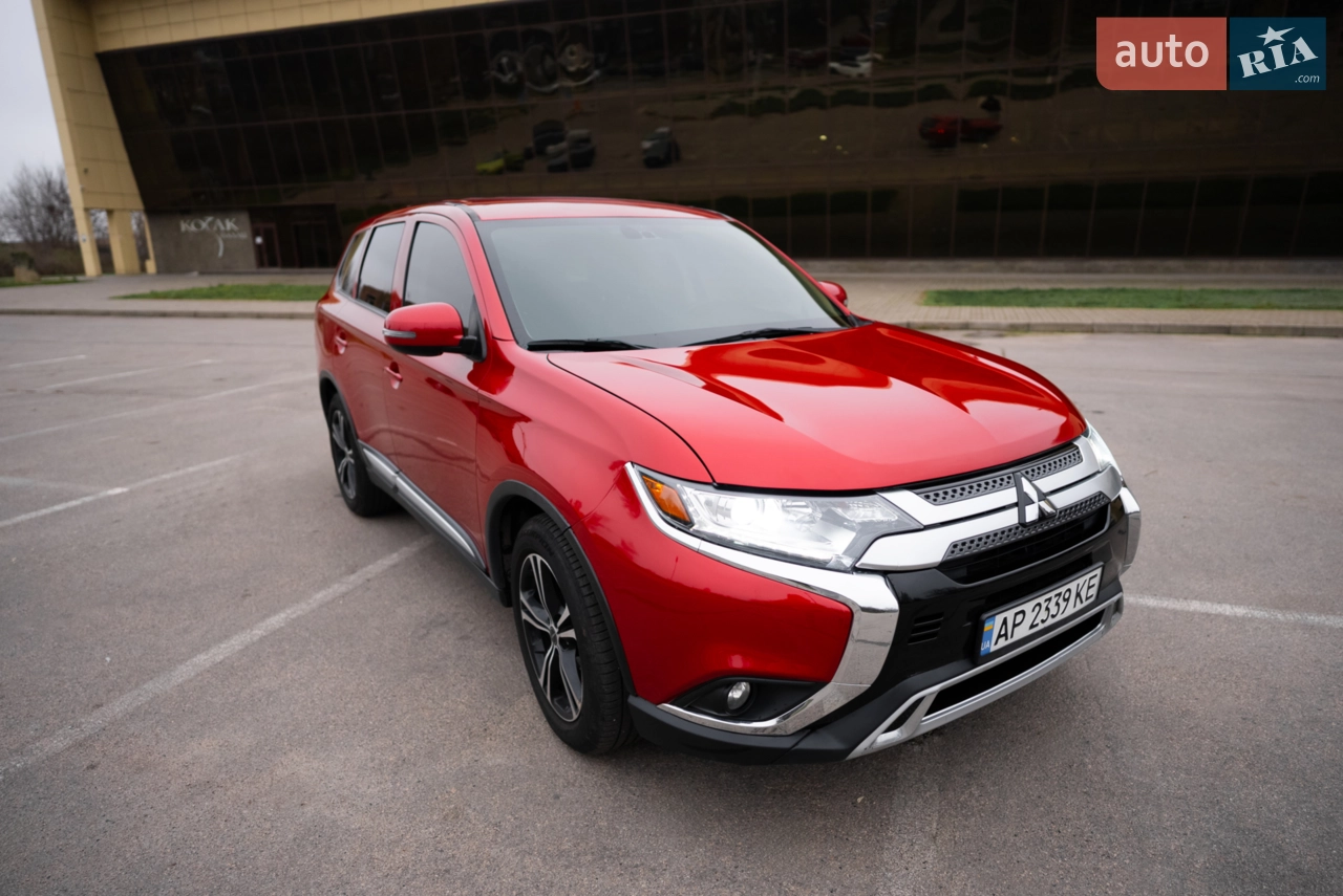 2019 Mitsubishi Outlander - мініатюра 12