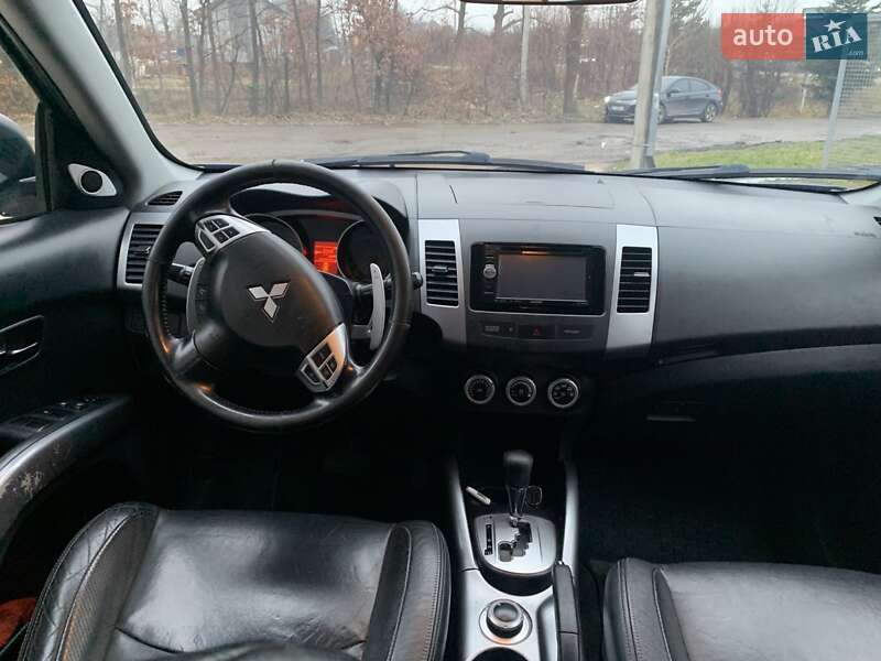 Внедорожник / Кроссовер Mitsubishi Outlander 2008 в Богородчанах