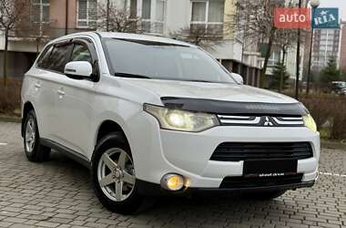 Внедорожник / Кроссовер Mitsubishi Outlander 2013 в Ивано-Франковске