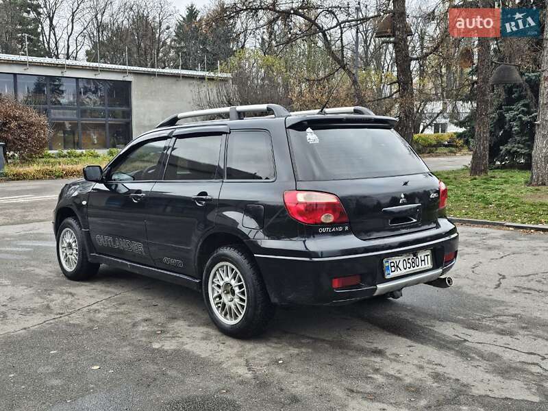 Позашляховик / Кросовер Mitsubishi Outlander 2007 в Києві фото 12 Позашляховик / Кросовер Mitsubishi Outlander 2007 в Києві