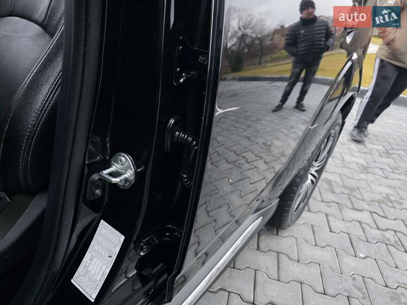 Внедорожник / Кроссовер Mitsubishi Outlander 2012 в Хмельницком