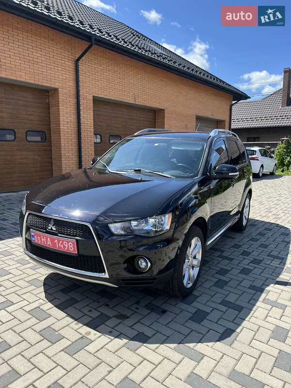 Позашляховик / Кросовер Mitsubishi Outlander 2010 в Рівному фото 2 Позашляховик / Кросовер Mitsubishi Outlander 2010 в Рівному
