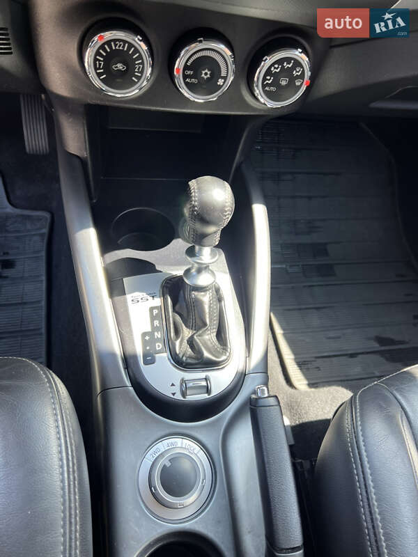 Позашляховик / Кросовер Mitsubishi Outlander 2010 в Рівному фото 17 Позашляховик / Кросовер Mitsubishi Outlander 2010 в Рівному