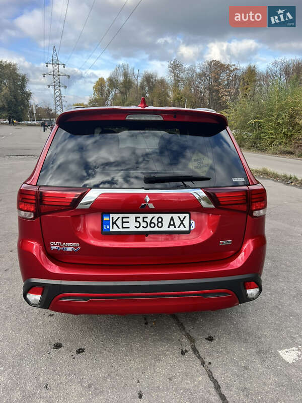 Внедорожник / Кроссовер Mitsubishi Outlander 2021 в Днепре