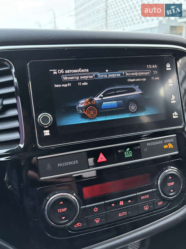 Внедорожник / Кроссовер Mitsubishi Outlander 2018 в Харькове