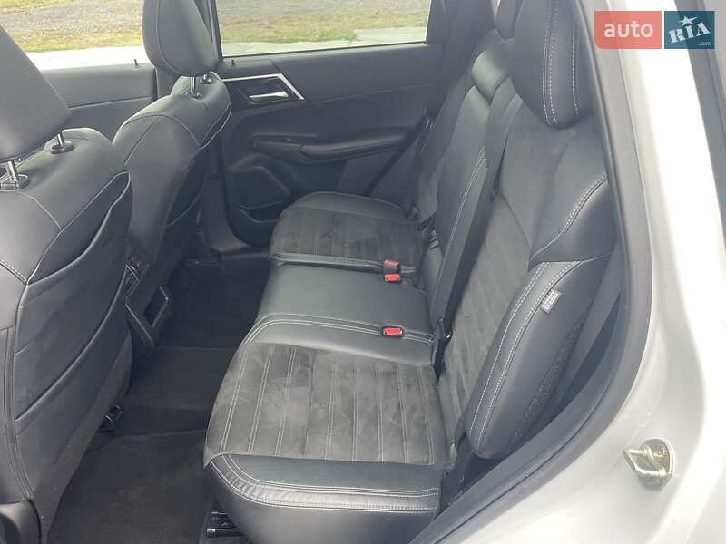 Внедорожник / Кроссовер Mitsubishi Outlander 2021 в Киеве фото 2 Внедорожник / Кроссовер Mitsubishi Outlander 2021 в Киеве