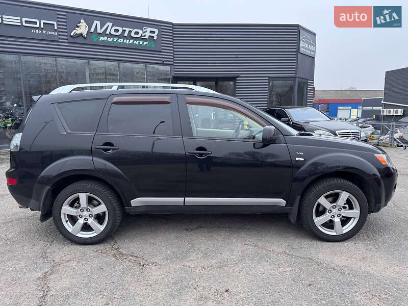 Позашляховик / Кросовер Mitsubishi Outlander 2007 в Запоріжжі фото 8 Позашляховик / Кросовер Mitsubishi Outlander 2007 в Запоріжжі