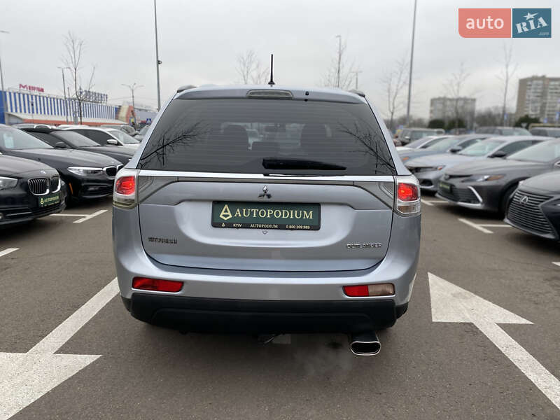 Позашляховик / Кросовер Mitsubishi Outlander 2012 в Києві фото 9 Позашляховик / Кросовер Mitsubishi Outlander 2012 в Києві