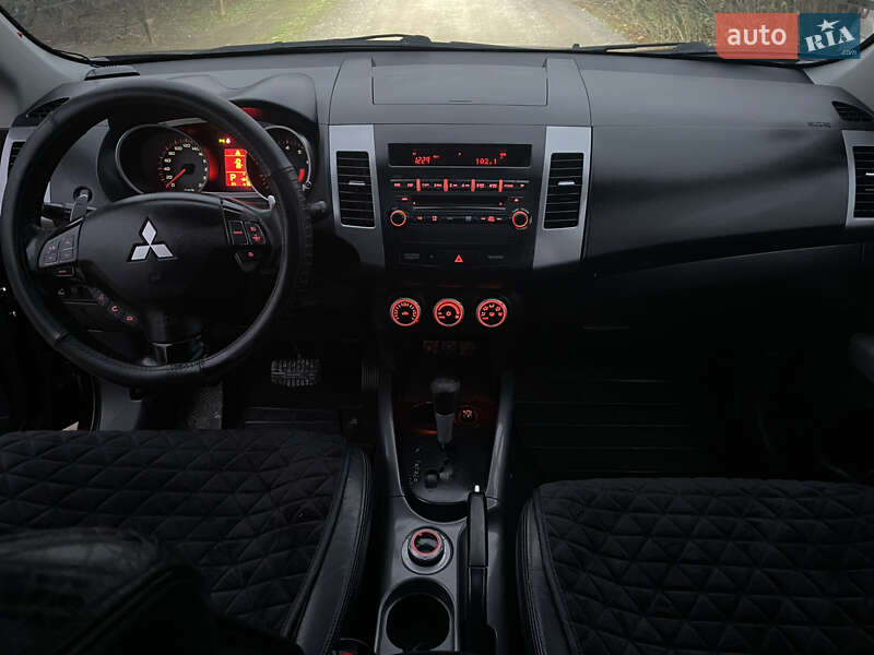 Внедорожник / Кроссовер Mitsubishi Outlander 2007 в Николаеве фото 15 Внедорожник / Кроссовер Mitsubishi Outlander 2007 в Николаеве