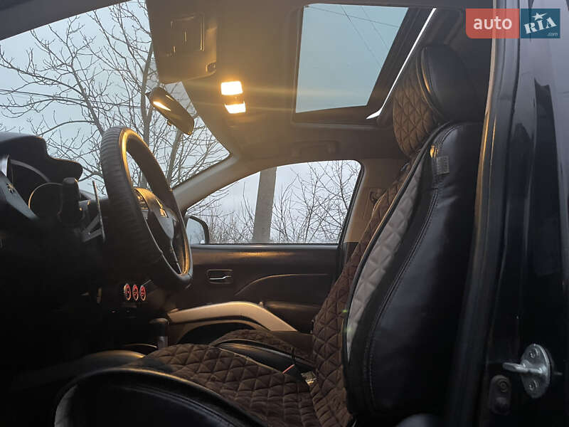 Внедорожник / Кроссовер Mitsubishi Outlander 2007 в Николаеве фото 19 Внедорожник / Кроссовер Mitsubishi Outlander 2007 в Николаеве
