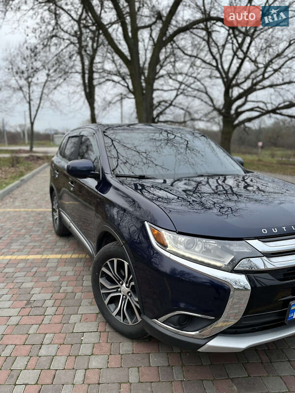 Mitsubishi Outlander 2018