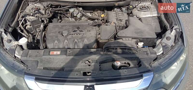 Позашляховик / Кросовер Mitsubishi Outlander 2018 в Києві фото 4 Позашляховик / Кросовер Mitsubishi Outlander 2018 в Києві