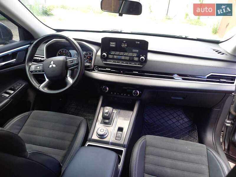 Внедорожник / Кроссовер Mitsubishi Outlander 2021 в Черкассах фото 35 Внедорожник / Кроссовер Mitsubishi Outlander 2021 в Черкассах