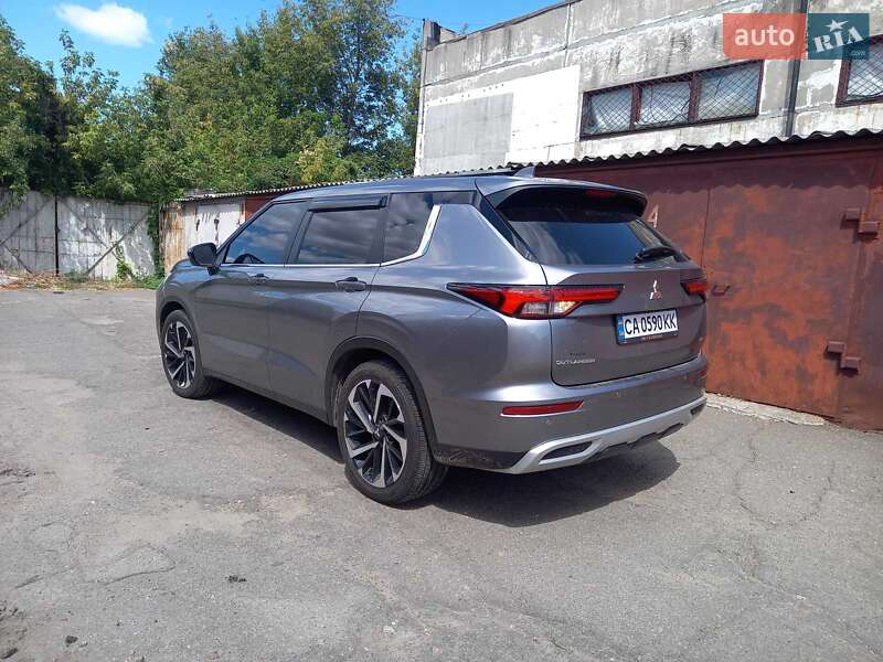 Внедорожник / Кроссовер Mitsubishi Outlander 2021 в Черкассах фото 10 Внедорожник / Кроссовер Mitsubishi Outlander 2021 в Черкассах
