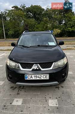 Позашляховик / Кросовер Mitsubishi Outlander 2007 в Черкасах