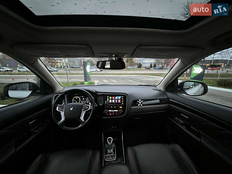 Внедорожник / Кроссовер Mitsubishi Outlander 2018 в Харькове фото 22 Внедорожник / Кроссовер Mitsubishi Outlander 2018 в Харькове