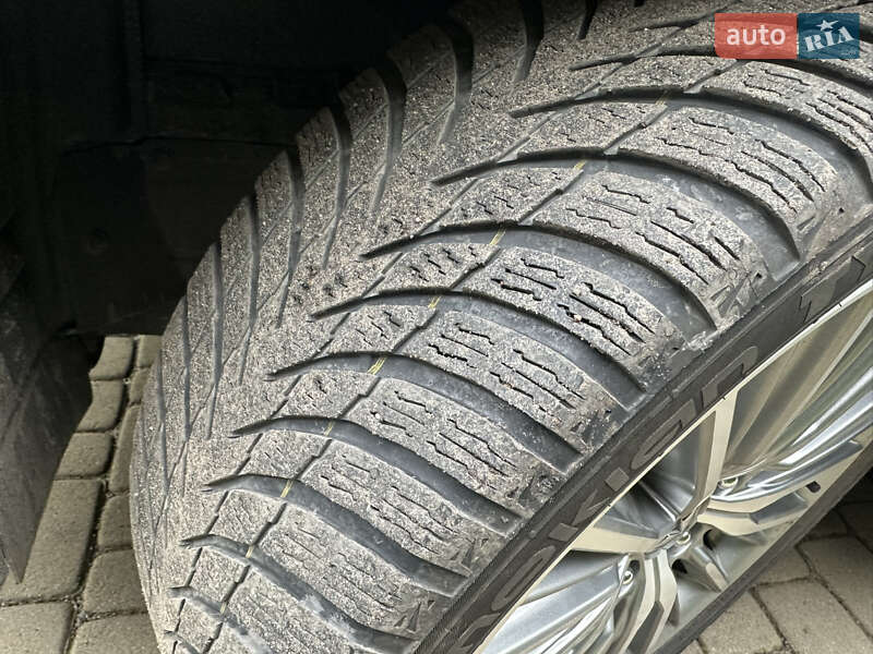 Позашляховик / Кросовер Mitsubishi Outlander 2019 в Львові фото 16 Позашляховик / Кросовер Mitsubishi Outlander 2019 в Львові