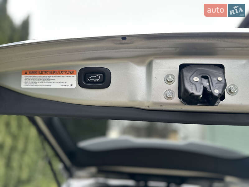 Позашляховик / Кросовер Mitsubishi Outlander 2019 в Львові фото 20 Позашляховик / Кросовер Mitsubishi Outlander 2019 в Львові