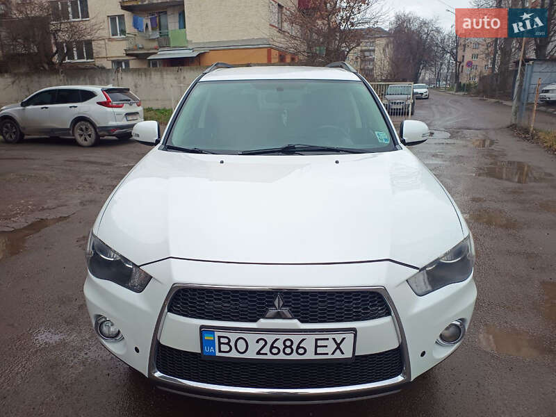 Внедорожник / Кроссовер Mitsubishi Outlander 2013 в Тернополе фото 9 Внедорожник / Кроссовер Mitsubishi Outlander 2013 в Тернополе