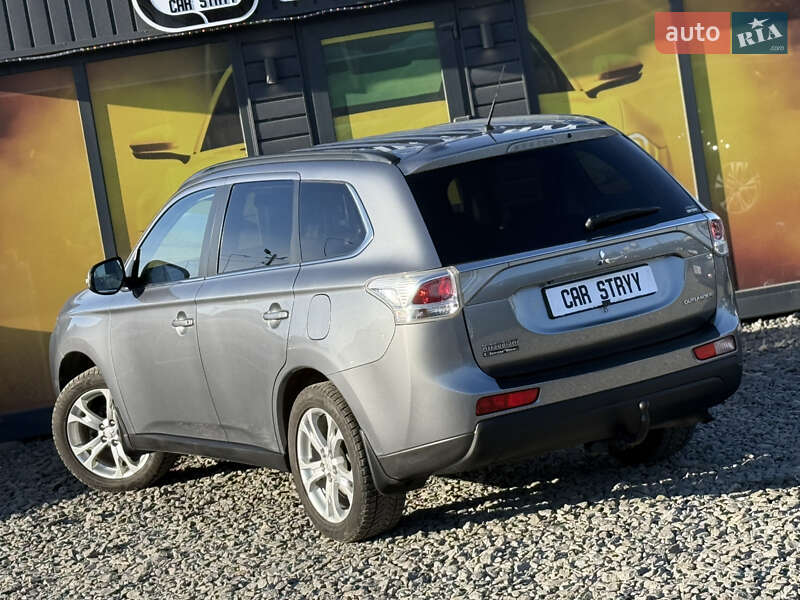 Внедорожник / Кроссовер Mitsubishi Outlander 2013 в Стрые фото 14 Внедорожник / Кроссовер Mitsubishi Outlander 2013 в Стрые