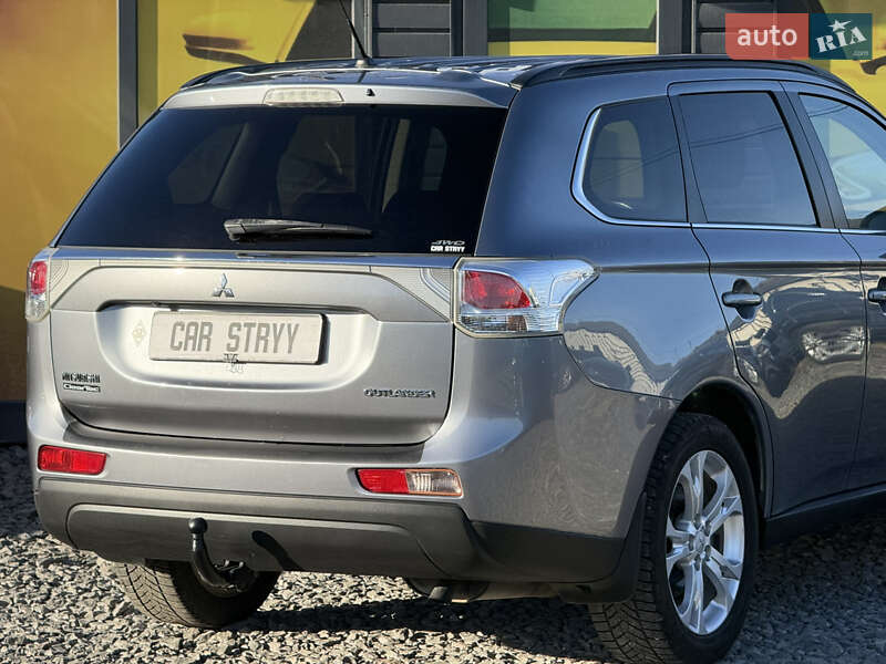 Внедорожник / Кроссовер Mitsubishi Outlander 2013 в Стрые фото 24 Внедорожник / Кроссовер Mitsubishi Outlander 2013 в Стрые