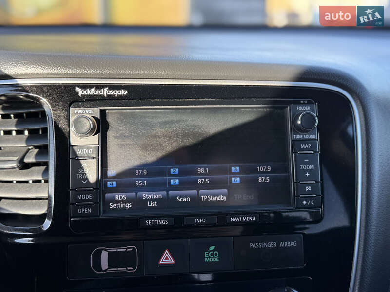 Внедорожник / Кроссовер Mitsubishi Outlander 2013 в Стрые фото 46 Внедорожник / Кроссовер Mitsubishi Outlander 2013 в Стрые