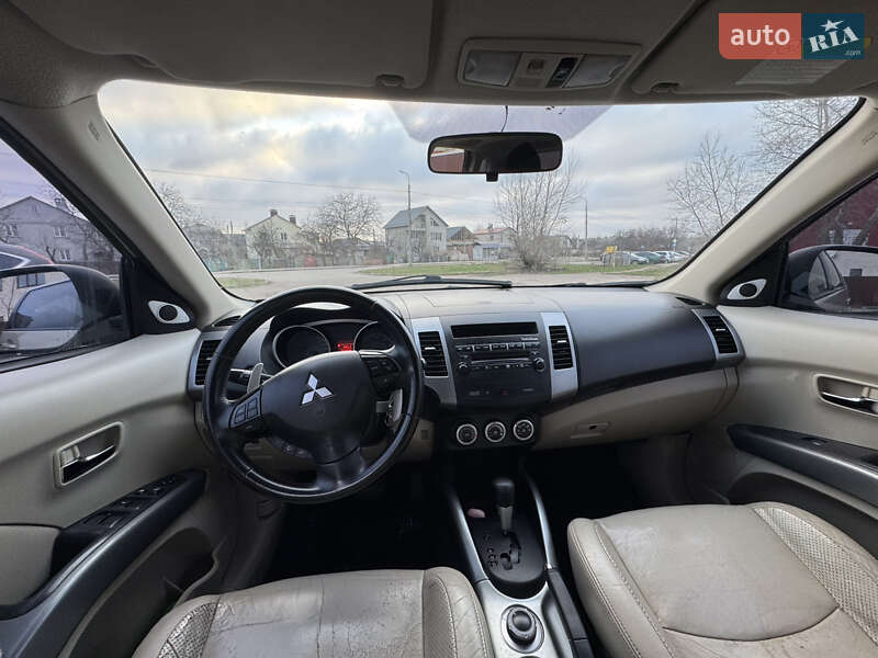 Позашляховик / Кросовер Mitsubishi Outlander 2007 в Чернігові