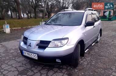 Позашляховик / Кросовер Mitsubishi Outlander 2003 в Чугуєві