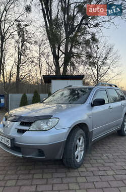 Внедорожник / Кроссовер Mitsubishi Outlander 2007 в Жовкве