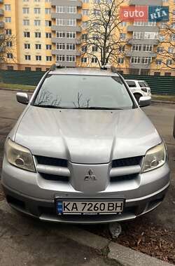 Позашляховик / Кросовер Mitsubishi Outlander 2006 в Києві