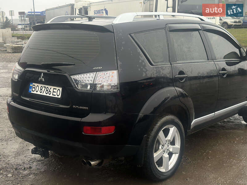 Позашляховик / Кросовер Mitsubishi Outlander 2008 в Івано-Франківську