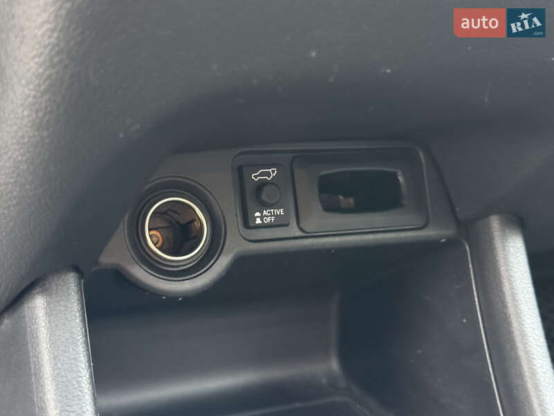 Позашляховик / Кросовер Mitsubishi Outlander 2012 в Тернополі